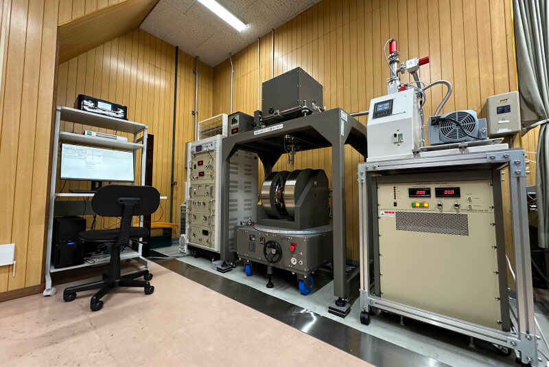 振動試料磁力計（VSM）